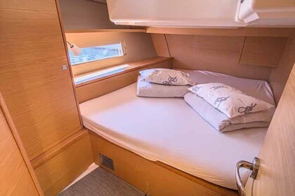 Hyra båt Segelbåt Dufour Yachts Dufour 470 performance - 4 cab. Pula