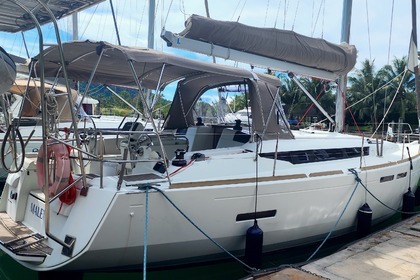 Charter Sailboat JEANNEAU SUN ODYSSEY 409 Koh Chang Tai