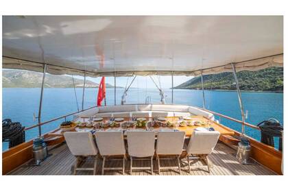 16 People Capacity Traditional Gulet