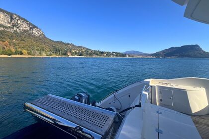 Private Yacht Tour Lake Garda – 16m Sunseeker with Skipper | Up to 9 Guests