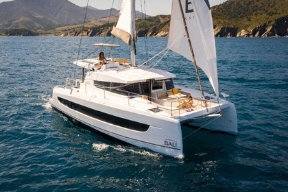 Hyra båt Katamaran Catana Group Bali 4.2 - 4 + 1 cab. Kroatien