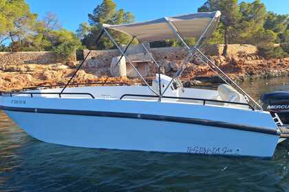 Rental Motorboat Insignia S.600 Ibiza