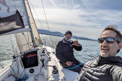 Navegación y adrenalina! Alquiler velero J80! vive la vela en un pura Sangre de regata!