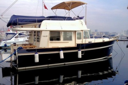 Location Bateau à moteur  RHEA TRAWLER 36 - ANGELINER Arzon