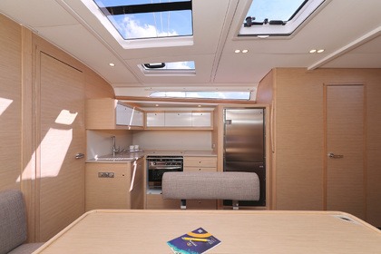 Hyra båt Segelbåt Dufour Yachts Dufour 470 - 5 cab. Vodice