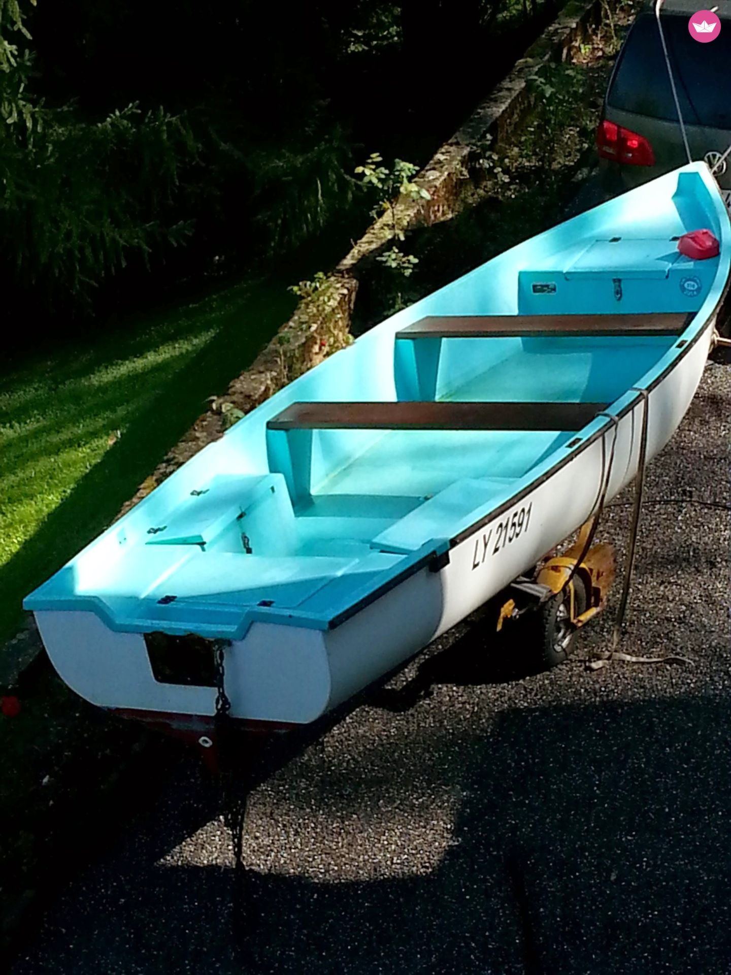 Rent Bauquis Barque Boat without license (2000) in Saint-Jorioz - Click&Boat