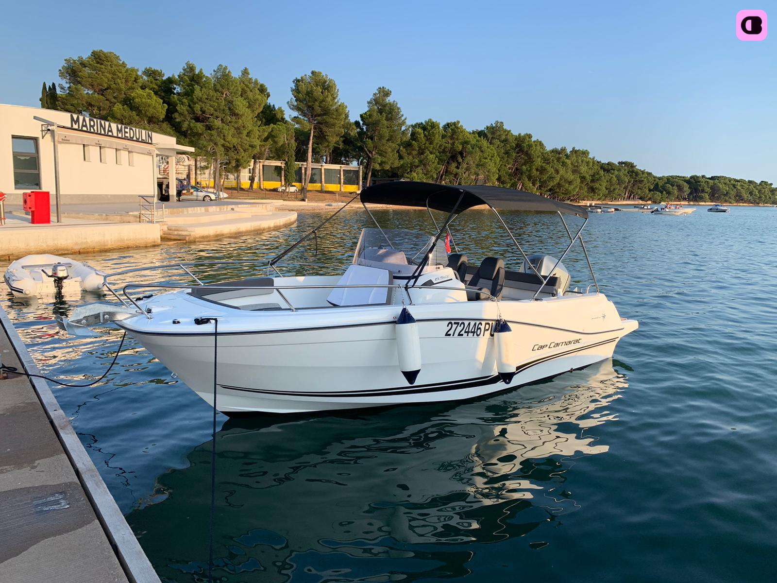Bateau à moteur Jeanneau Cap Camarat 6.5 CC 150cv