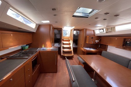 Hyra båt Segelbåt BENETEAU OCEANIS 48 Kroatien