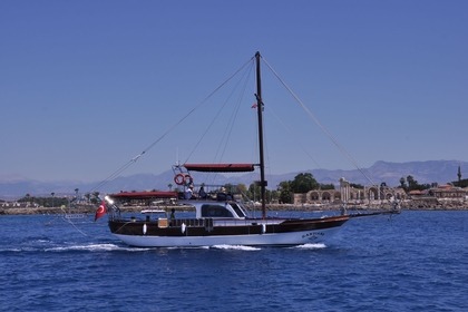 Luxury Custom Gulet Day Cruise in Antalya – 15m of Pure Comfort
