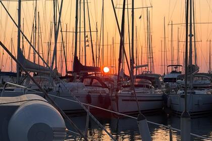 Hyra båt Segelbåt Bavaria 38 Cruiser La Spezia