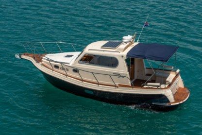 Noleggio Barca a motore Damor Fjera 980 Spalato