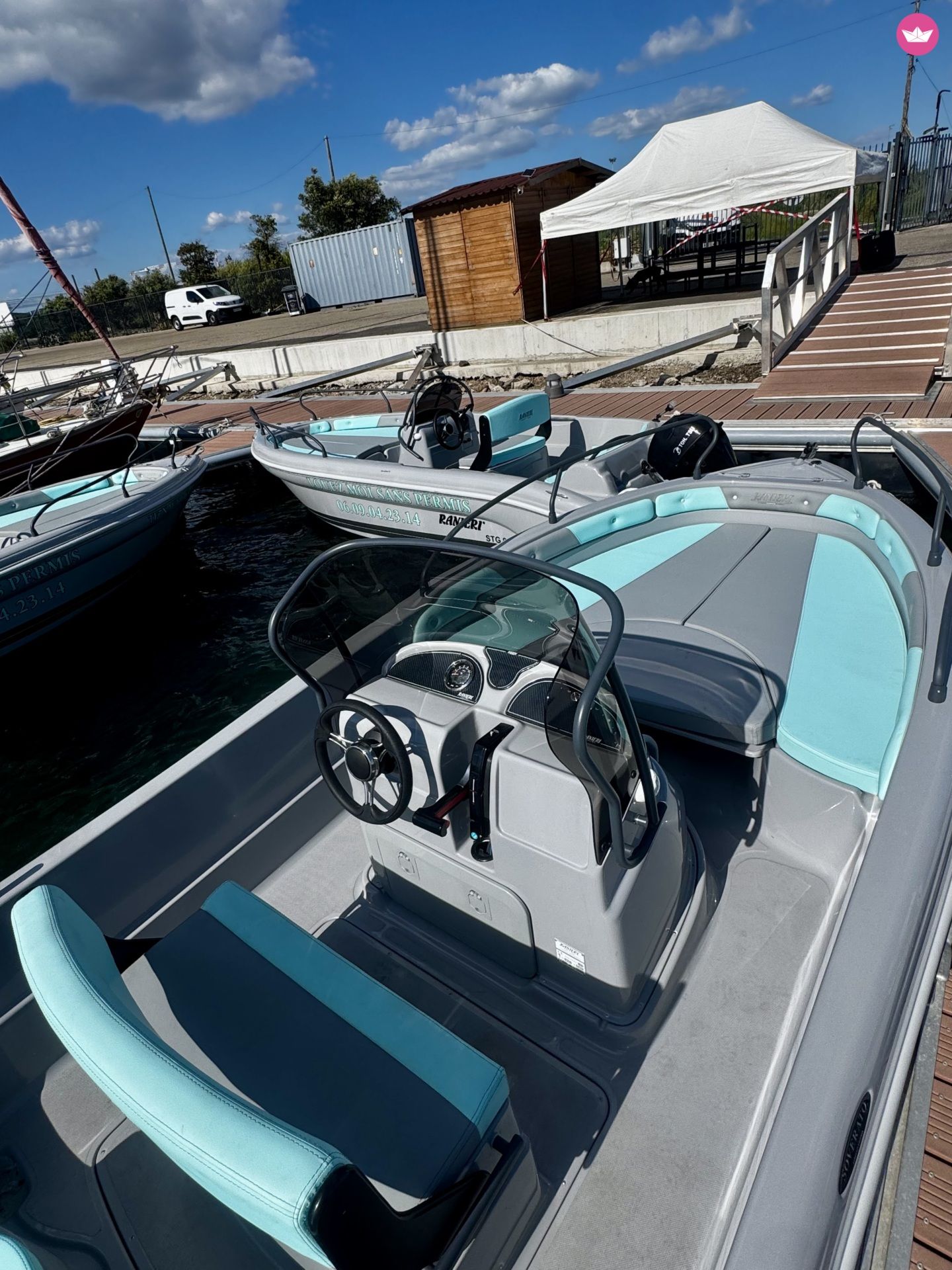 Bateau à moteur Ranieri Soverato 60cv 2