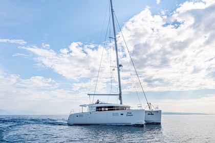 Charter Catamaran LAGOON 450 F Split