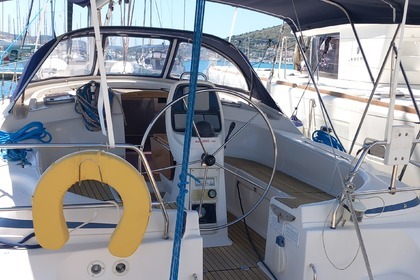 Charter Sailboat Bavaria 39 Cruiser Trogir