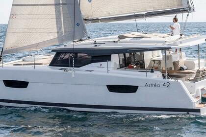 Miete Katamaran Fountaine Pajot Astréa 42 Cogolin