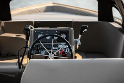 Luxe Tender Sloep Loosdrecht