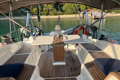 Hire Catamaran Jeanneau Sun Odyssey 44 Angra dos Reis