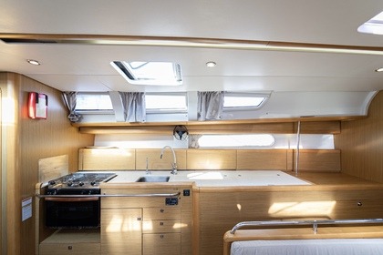 Sailboat Sun Odyssey 44i