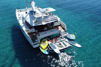 Rental Catamaran Fountaine Pajot Saba 50 MAESTRO CREW 5 CABINES Ajaccio