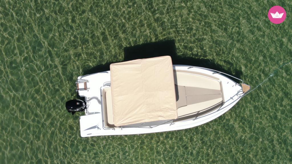 Bateau sans permis Blumax 19 40cv 4