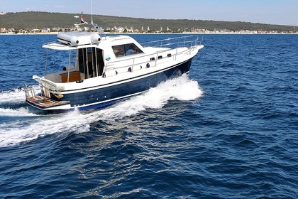 Hyra båt Motorbåt SAS VEKTOR Adria 1002 Kroatien