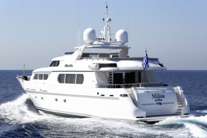 Rental Motor yacht Codecasa 114.8 Athens