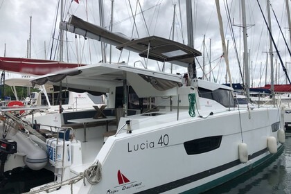 Location Catamaran FOUNTAINE PAJOT LUCIA 40 Le Marin