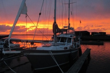 Charter Sailboat Orion 12 Mariestad