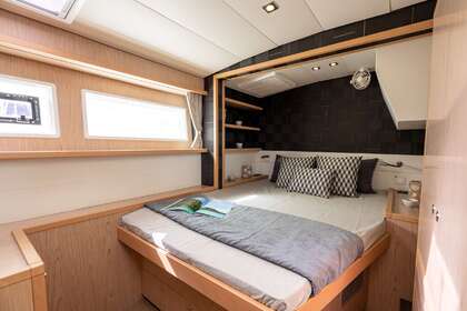 QUEEN OF DIAMONDS Lagoon 52