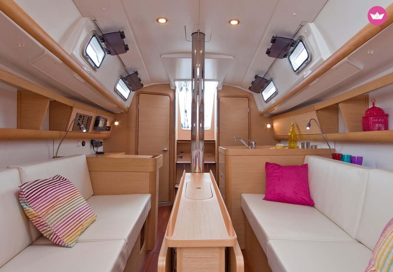 Beneteau First 30