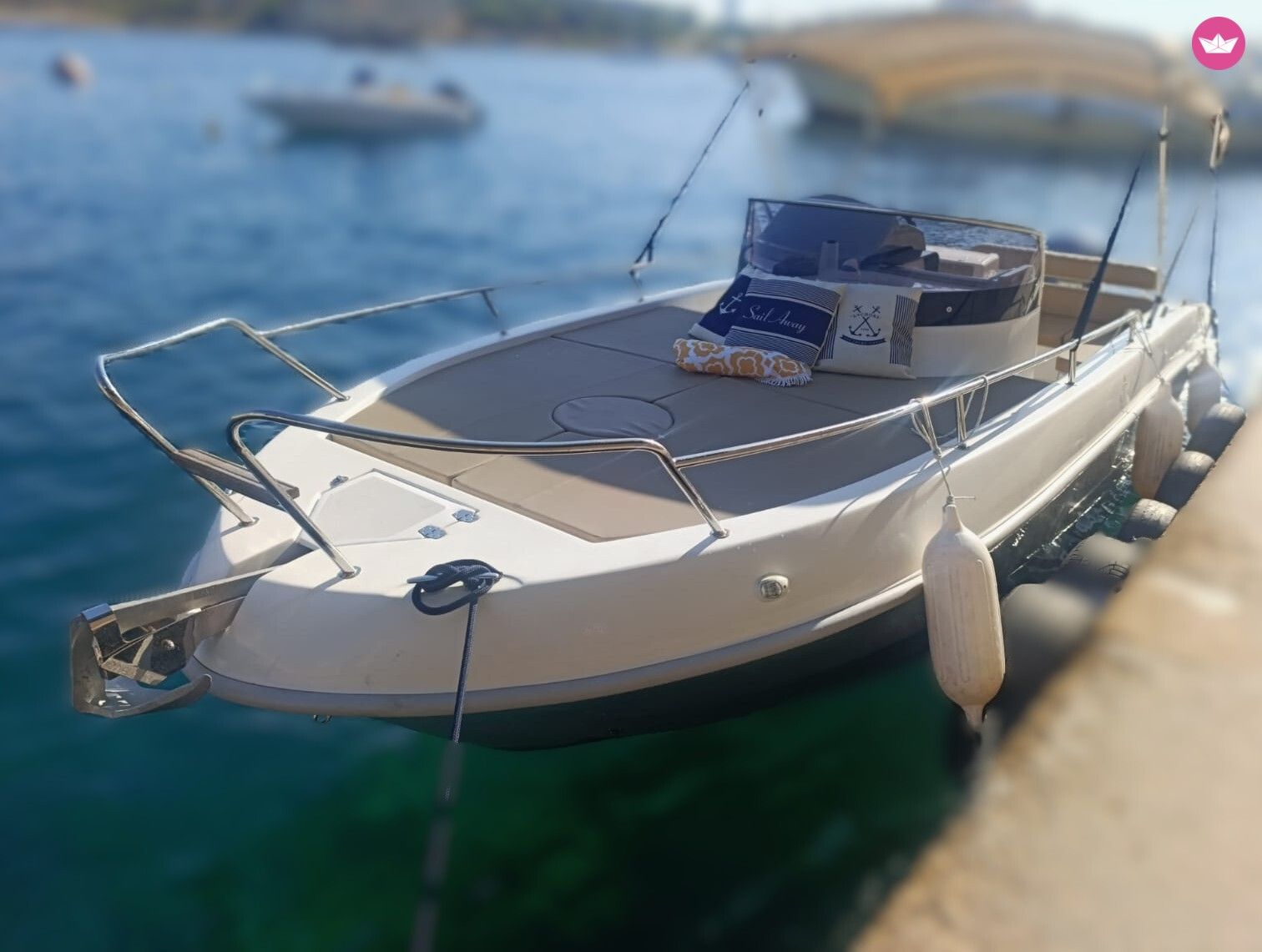 Bateau à moteur Calion WA 23 200cv 3