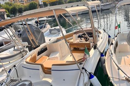 Noleggio Barca a motore Eolo Eolo 590 Ksamil