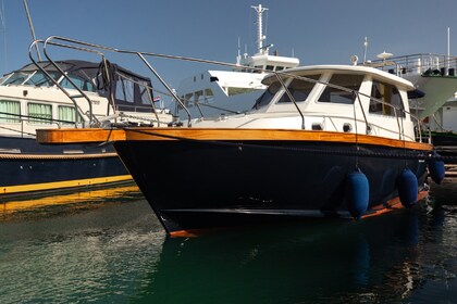 Hyra båt Motorbåt Brodoremont Punat Adria Mare 38 Punat