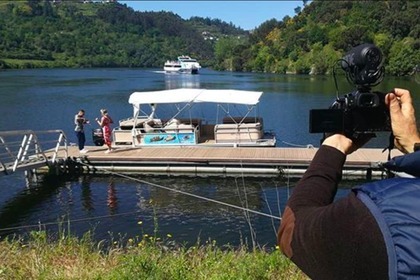 Hire Motorboat Pantoon SunChaser OV Várzea do Douro