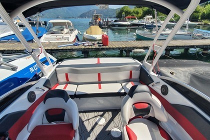 Location Bateau à moteur Four Winns Horizon 190 RS Saint-Jorioz