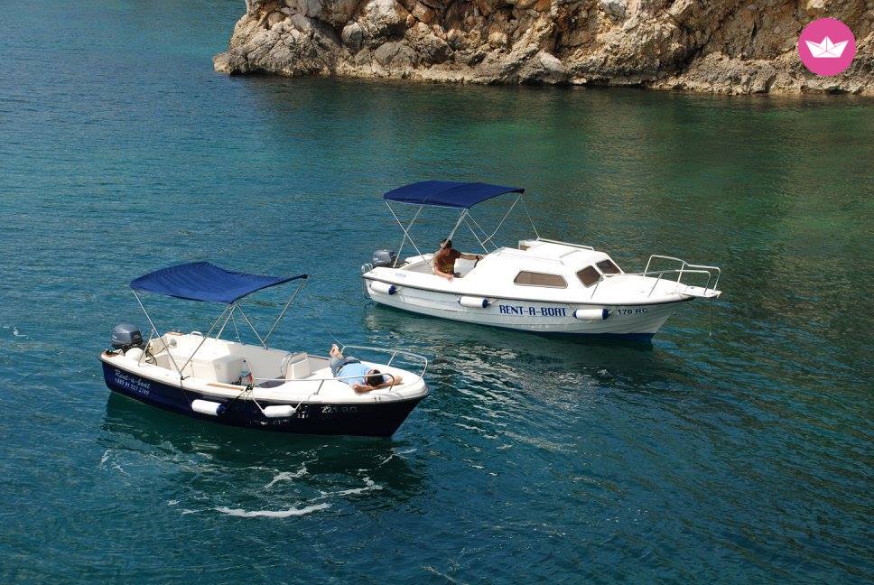 Bateau à moteur ADRIA DALMATINKA 20cv 4