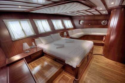 Beautiful 30 meter classic gulet with style