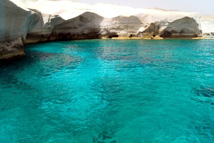 Luxury Motorsailer in Athens & Mykonos!