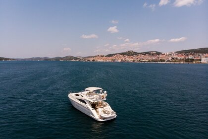 Charter Motor yacht Aicon Yachts Aicon 56 Marina Lav