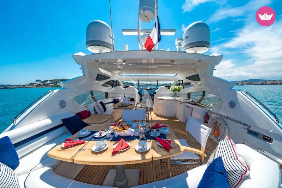 Yacht Sunseeker Sunseeker Predator 68 3000cv 7