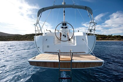 Hyra båt Segelbåt Bavaria Cruiser 32 Trogir