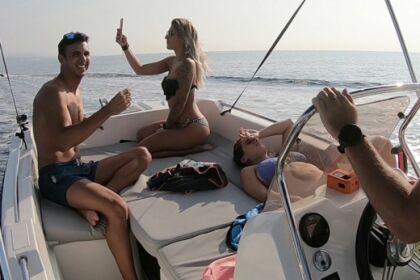 Rent a boat in Barcelona