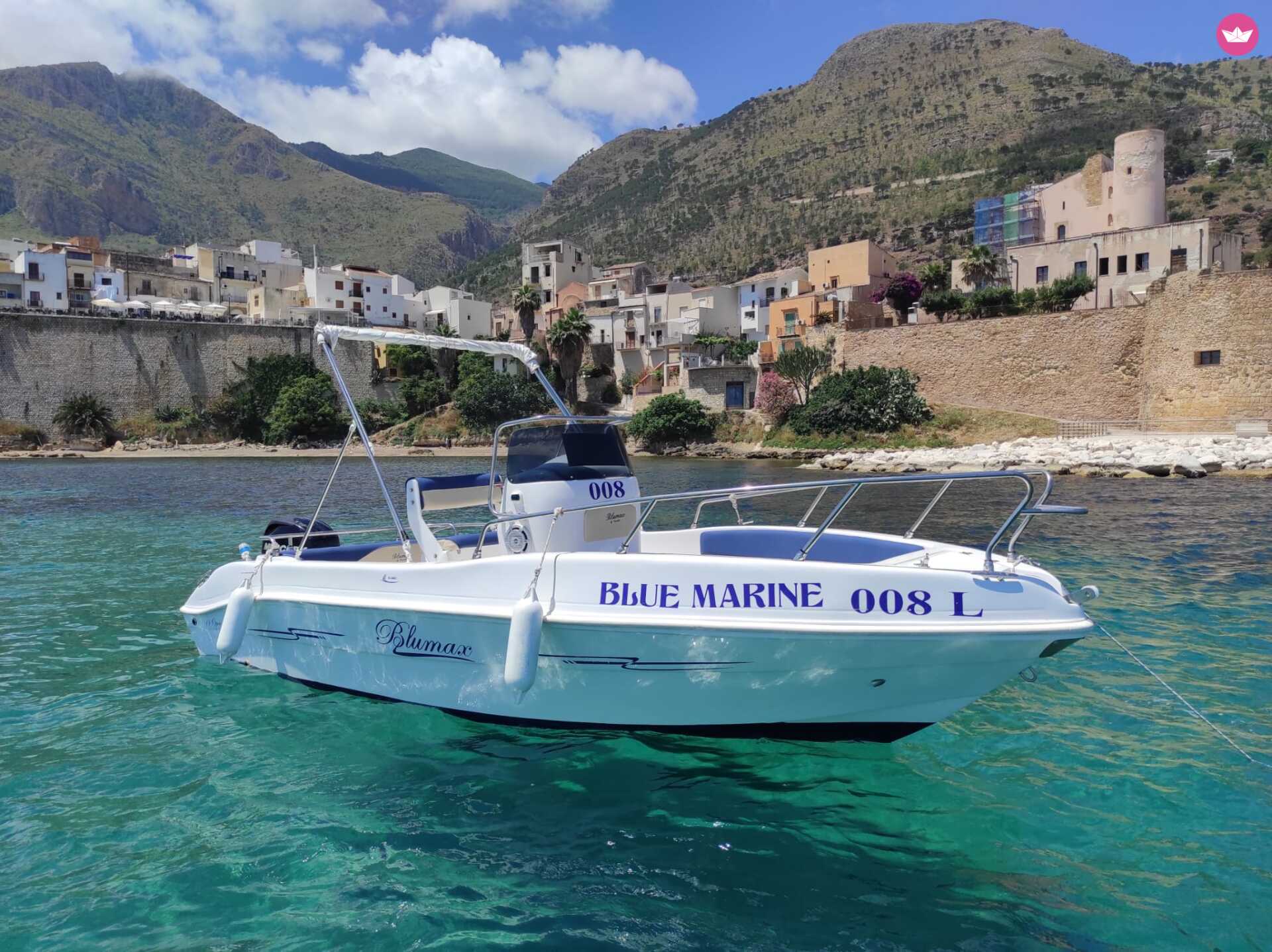 Bateau sans permis Blumax Blumax 5,60 40cv 3