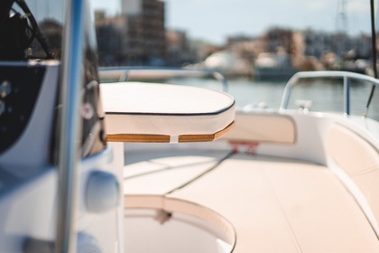 "Malibu" California 5.7 con Yamaha