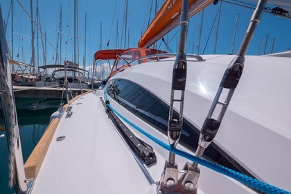 Elan 40 Impression / Charter from Split with or without skipper