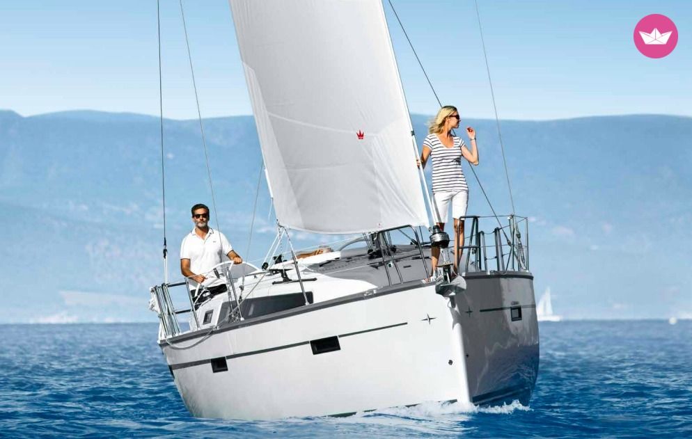 Voilier BAVARIA 37 CRUISER 11.03m 3