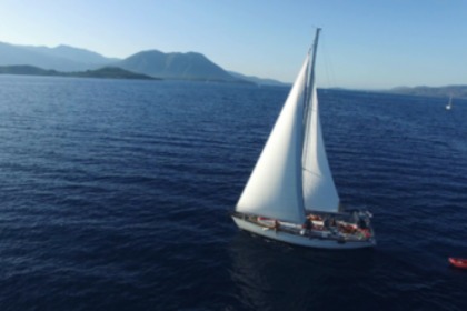 Charter Sailboat BAVARIA 47 Lefkada