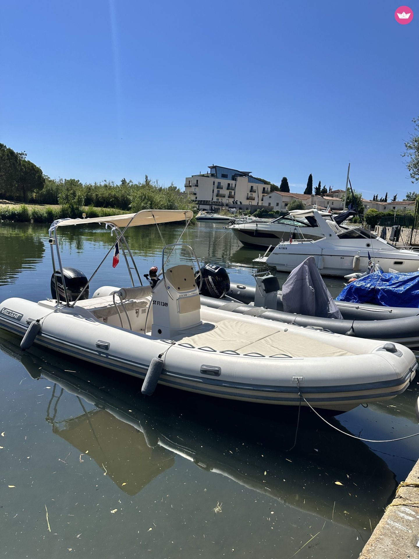 Bateau à moteur Valiant V 630 Classic 150cv 4
