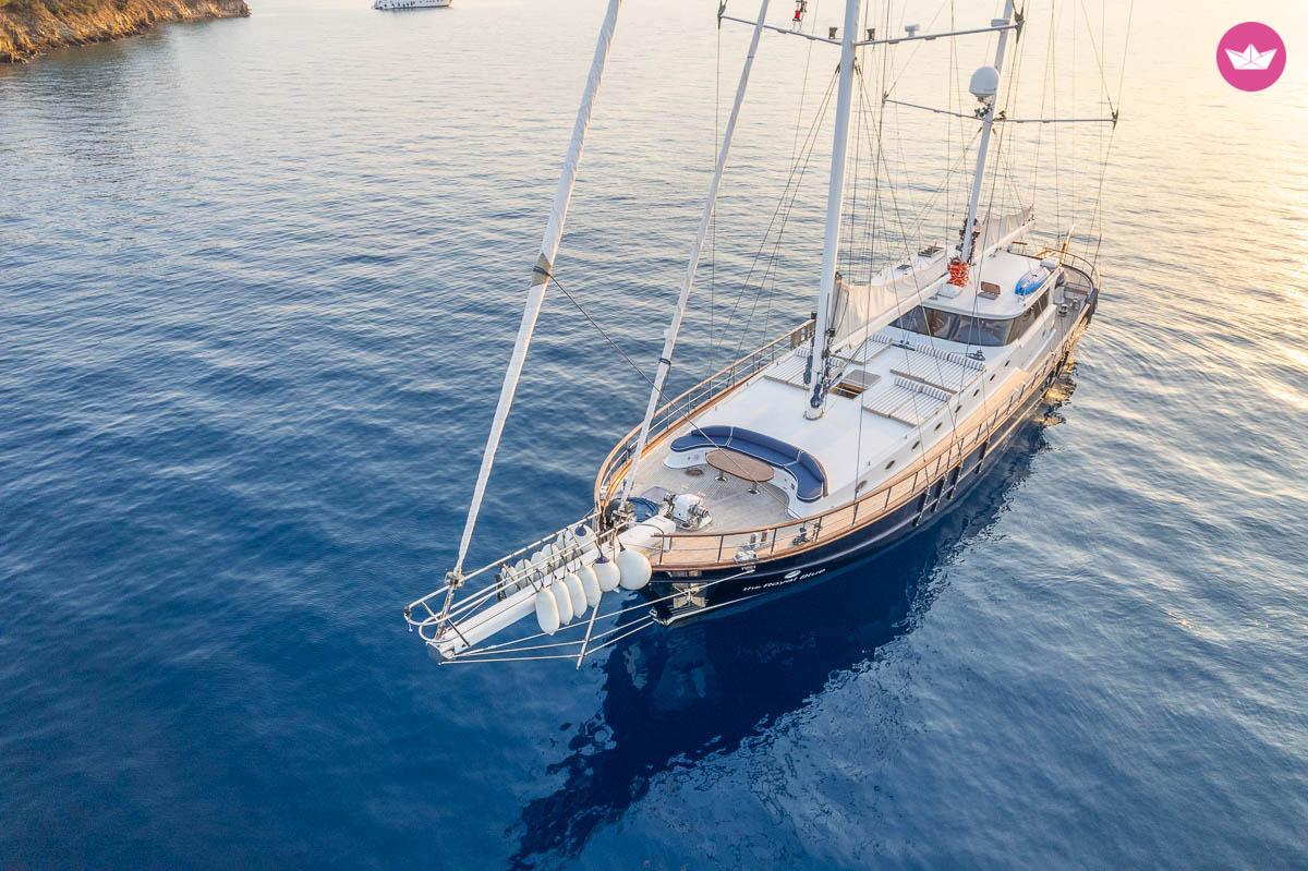 Goélette Custom Built luxury gulet capacity 8 people 22m 8