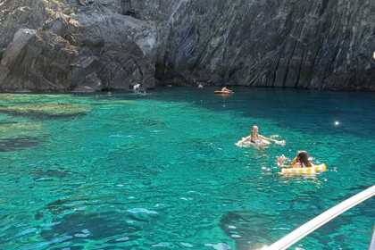 Чартер Моторная яхта Capelli CAP 23 Специя